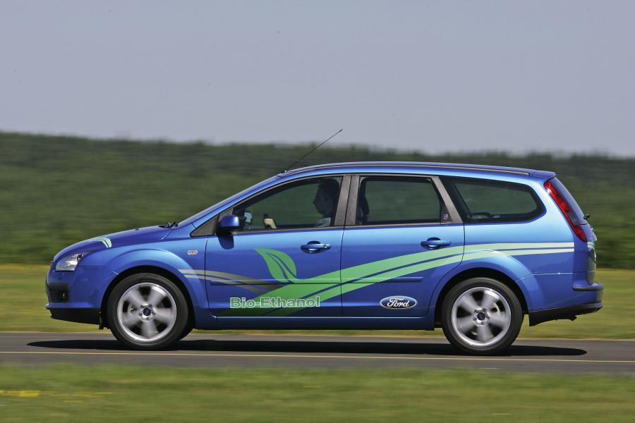  Ford Focus Wagon 2005 года  (фото 19 из 40)